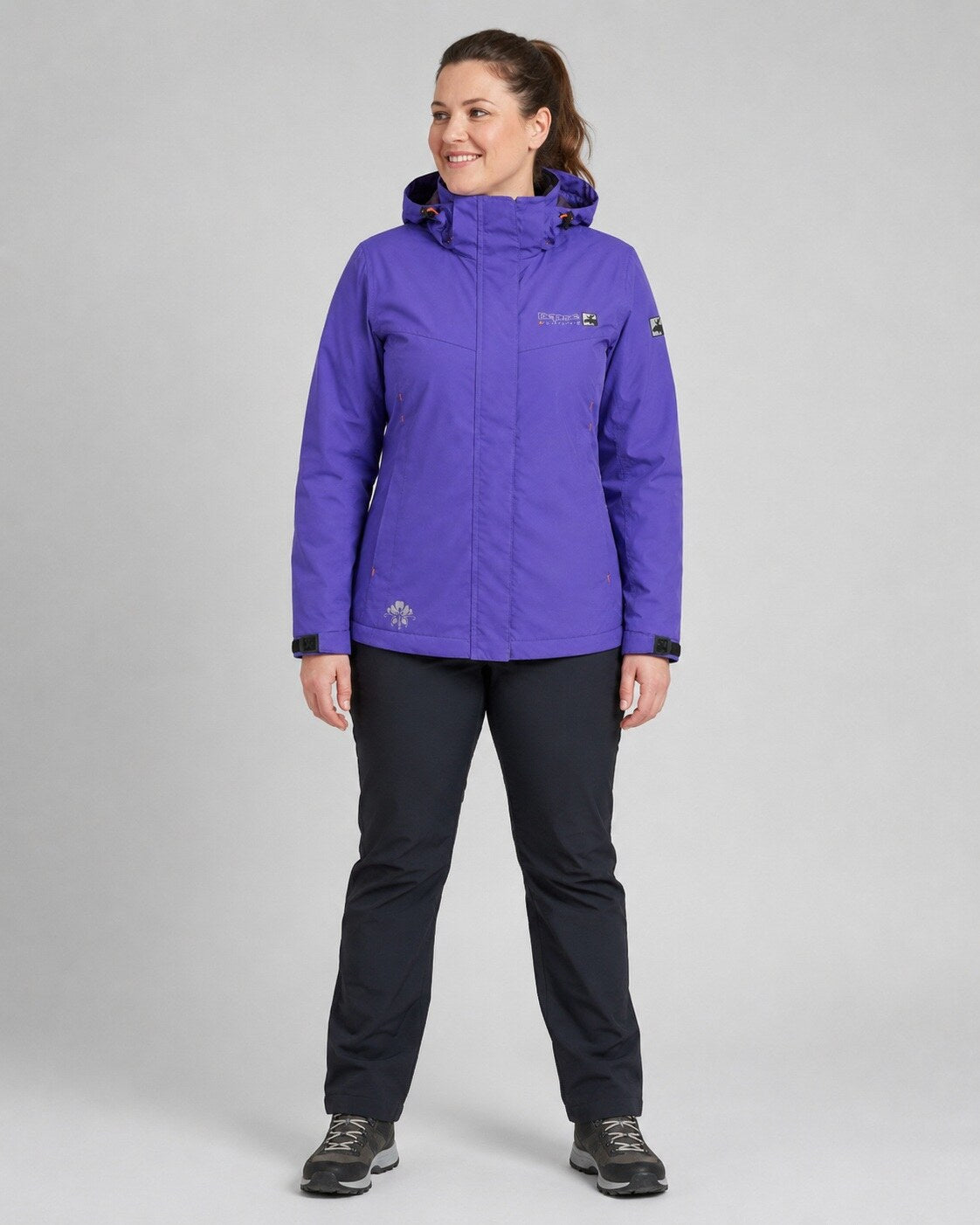 DEPROC Outdoorjacke Cambridge Lilac – XXL-Modelbild 2